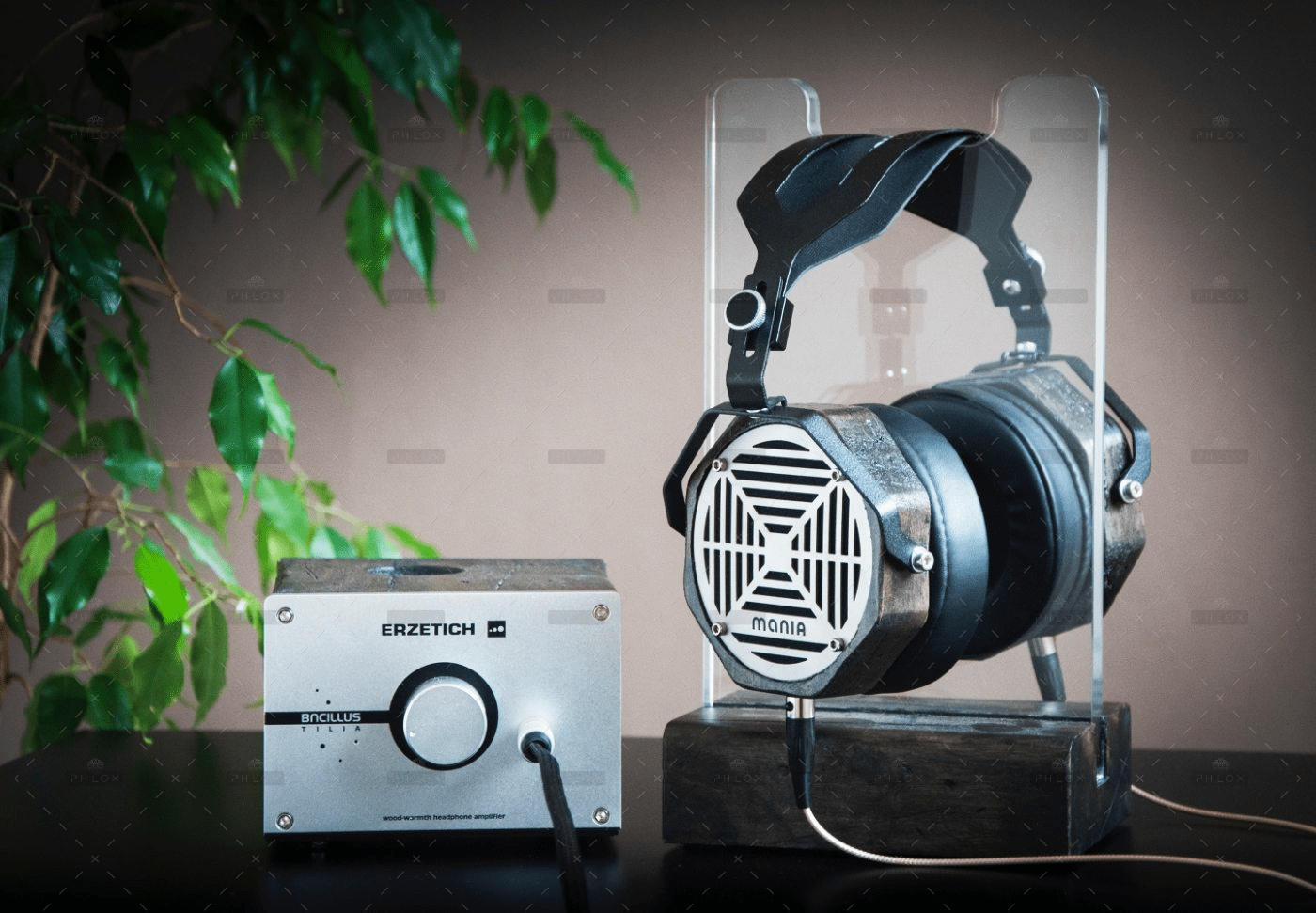 Amplifier Contemporary Electronics 2426083 1